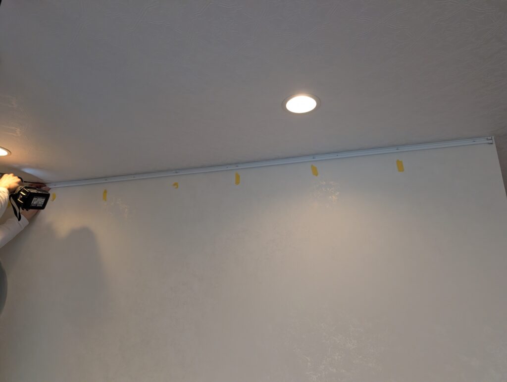 ピクチャーレール 下地調査