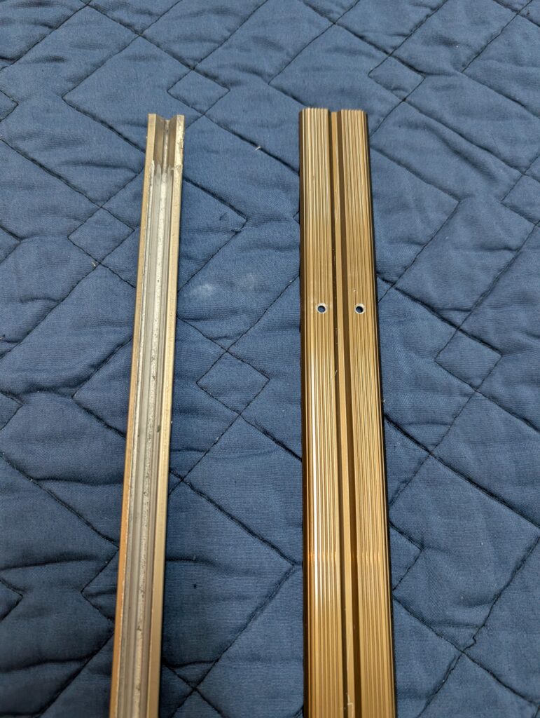 引戸レール交換